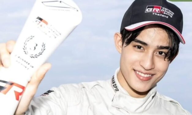 Membanggakan! Barcode Tinnasit Raih Trofi Balap Pertamanya, Menangkan Juara ke-3 Dalam Ajang ‘TOYOTA GAZOO Racing Thailand 2025’