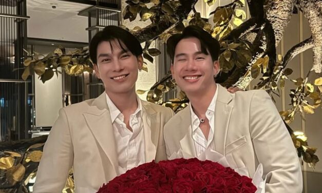 Rayakan Anniversarry ke-3 Tahun, Mew Suppasit Unggah Momen Romantis dengan Tul Pakorn