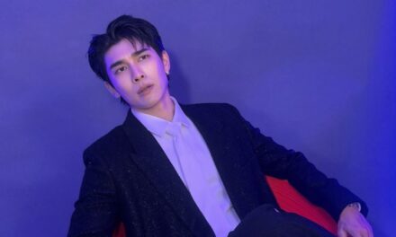 Mew Suppasit Unggah Pesan dan Peringatkan Penggemar untuk Bijak dalam Menggunakan Sosial Media