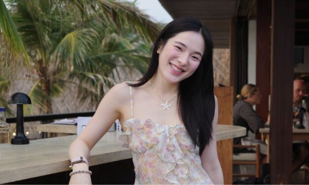 Intip Liburan Seru Punpun Sutatta Ketika Berada di Bali Indonesia