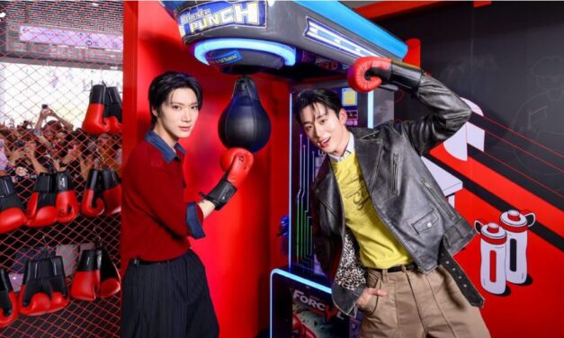 TEN Lee dan Est Supha Tampil Bersama dalam Peresmian ’20th Asian Games Playground’